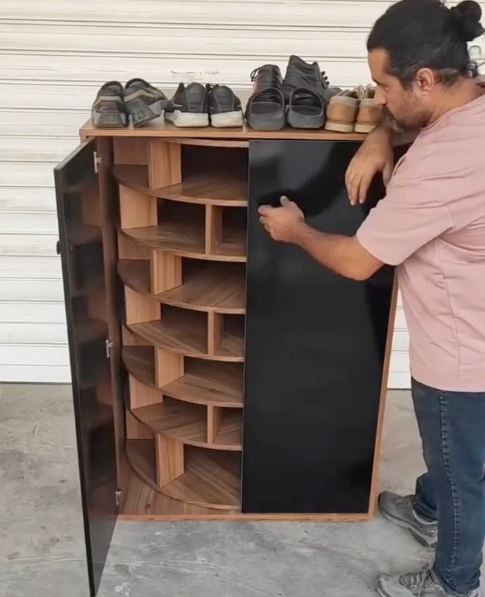 Infinity Shoe Rack | Vertical Shoe Storage for Small Spaces πβ¬οΈ